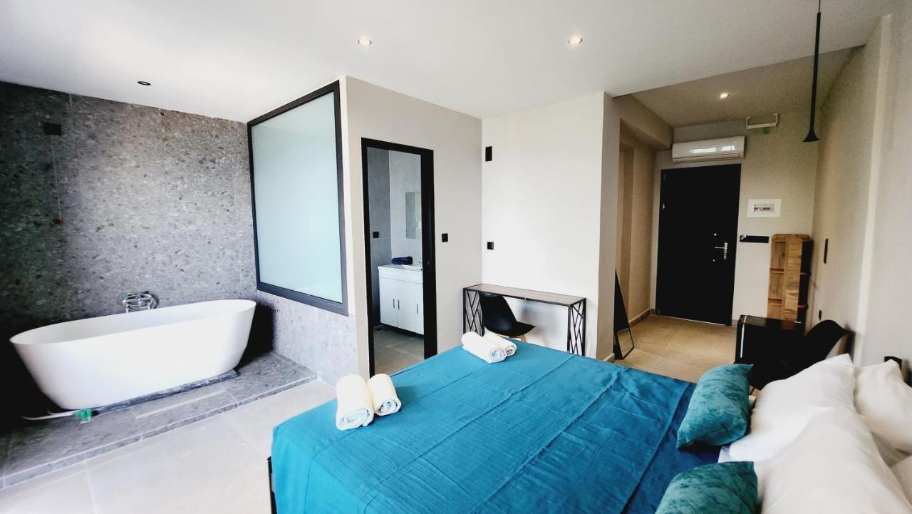Hotel Andreas Ipsos Luaran gambar